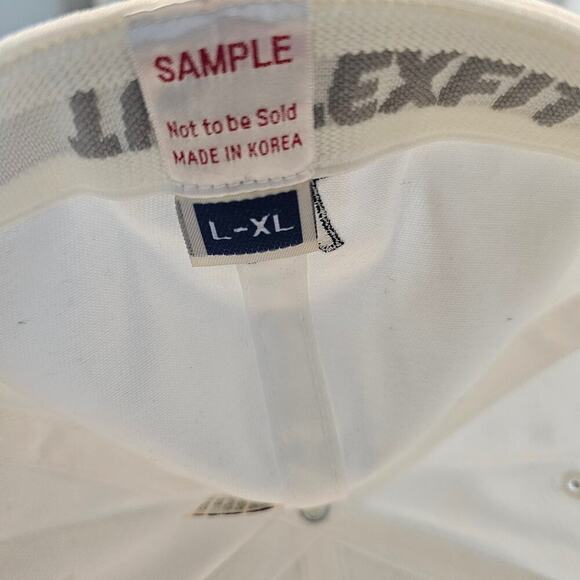 Vintage Alabama Roll Tide Fitted Hat Cap Flat Bill L/XL White Plaid Bama Big Al - Picture 11 of 13